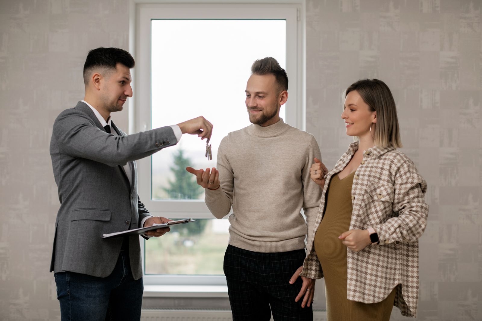 The First-Time Homebuyer's Roadmap: From Saving to Closing